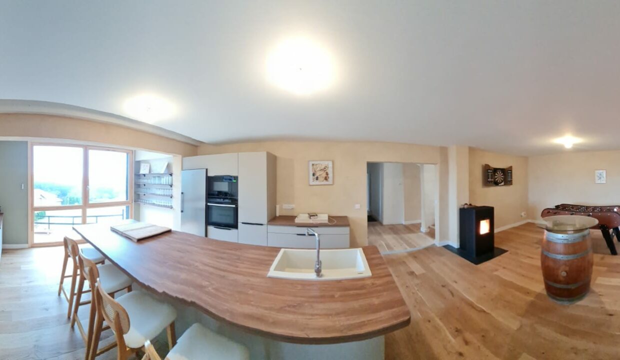 vue_panoramique_ilot-jeux-salon